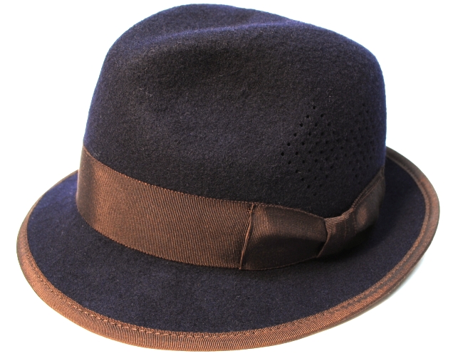 Rakudia Wool Hat